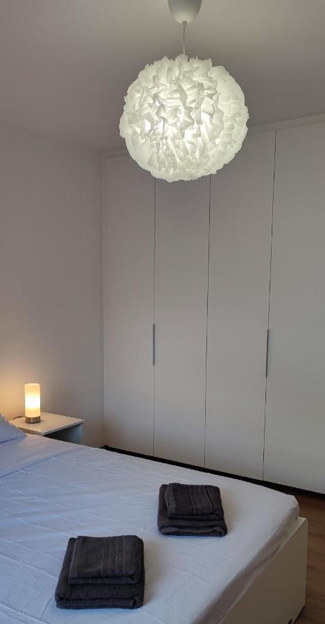 Ellas Modern Duplex City Center ニコシア エクステリア 写真